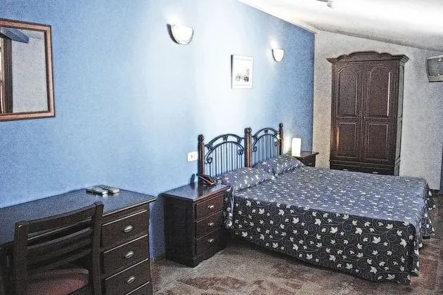 Standard Tek Büyük veya İki Ayrı Yataklı Oda