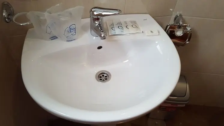 Standard Tek Büyük veya İki Ayrı Yataklı Oda
