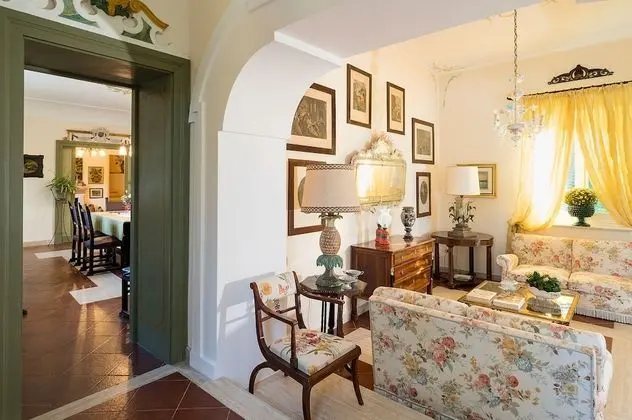 Villa, 5 Yatak Odası