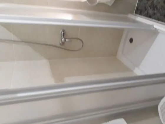 Büyük Yataklı Tek Kişilik Oda