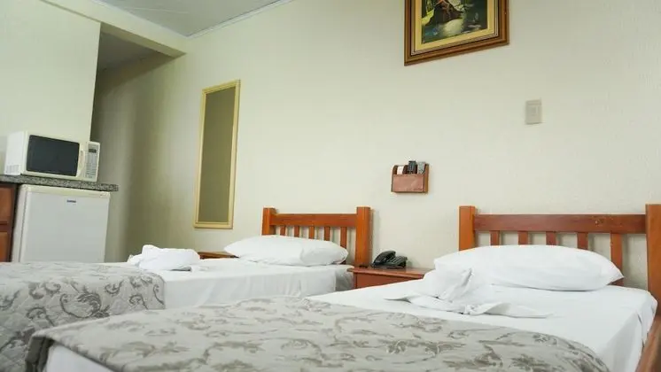 Junior Tek Büyük veya İki Ayrı Yataklı Oda