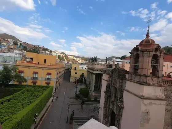 Çatı Katı Süiti (Penthouse)