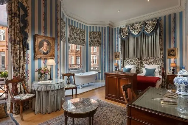 Deluxe Tek Büyük Yataklı Oda, Balkon, Şehir Manzaralı
