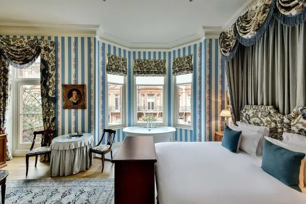 Deluxe Tek Büyük Yataklı Oda, Balkon, Şehir Manzaralı