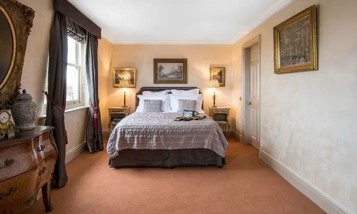 Deluxe Tek Büyük Yataklı Oda, Balkon, Şehir Manzaralı