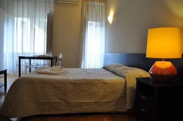 Standard Stüdyo, Sigara İçilmez, Küçük Mutfak