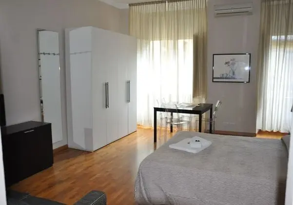 Standard Stüdyo, Sigara İçilmez, Küçük Mutfak