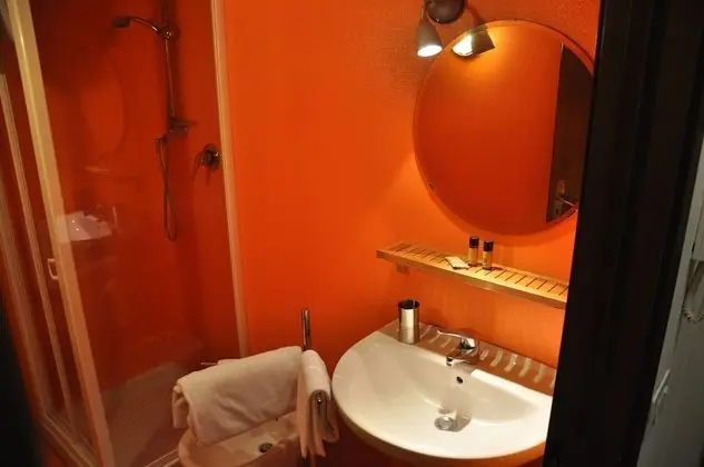 Standard Stüdyo, Sigara İçilmez, Küçük Mutfak