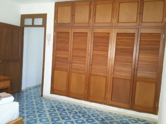 Tek Büyük Yataklı Oda, 1 Çift Kişilik Yatak
