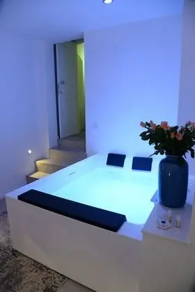 Junior Süit, 1 Çift Kişilik Yatak