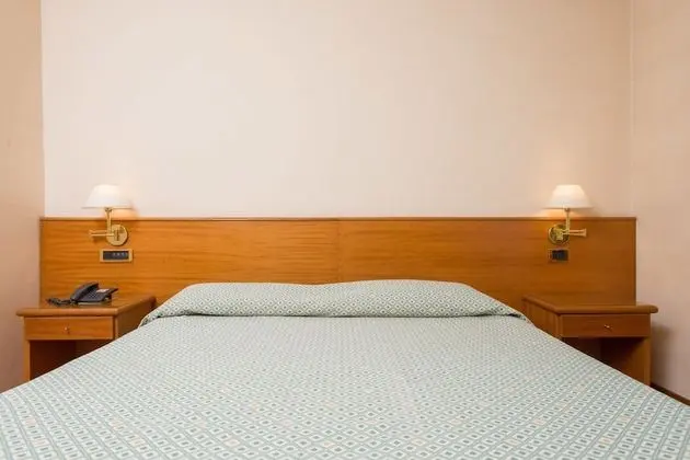 Family Dört Kişilik Oda