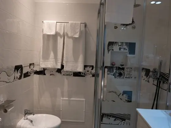 Deluxe Tek Büyük Yataklı Oda, 1 Büyük (Queen) Boy Yatak, Şehir Manzaralı (102)