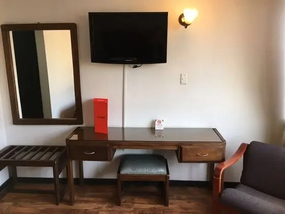 Executive Tek Büyük Yataklı Oda