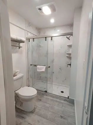 Standard Oda, 1 Büyük (Queen) Boy Yatak, Sigara İçilmez