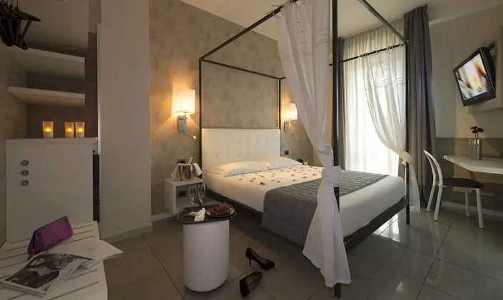 Superior Tek Büyük Yataklı Oda