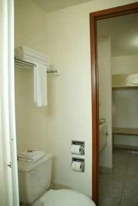 Tek Büyük Yataklı Oda, 1 Çift Kişilik Yatak