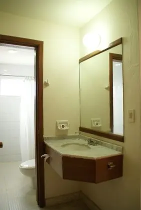 Tek Büyük Yataklı Oda, 1 Çift Kişilik Yatak