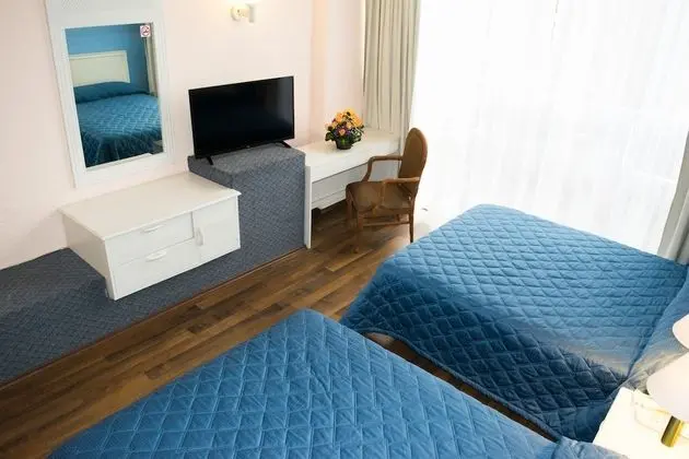 Standard Oda, 2 Çift Kişilik Yatak