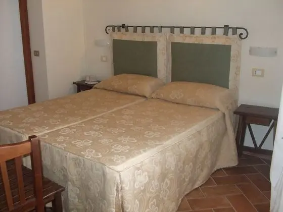 Standard Dört Kişilik Oda