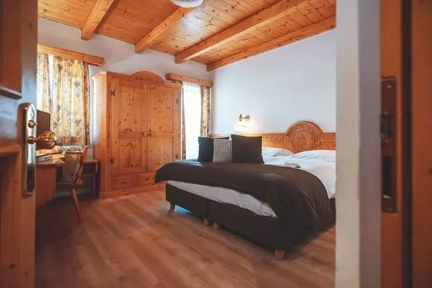 Comfort Tek Büyük veya İki Ayrı Yataklı Oda