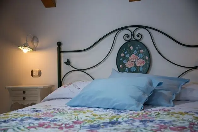 Üç Kişilik Oda, Birden Çok Yatak, Dağ Manzaralı (Biancolella 5)