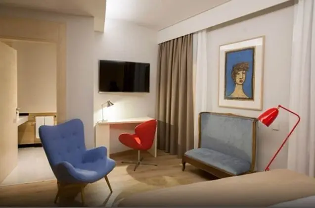 Deluxe Tek Büyük Yataklı Oda