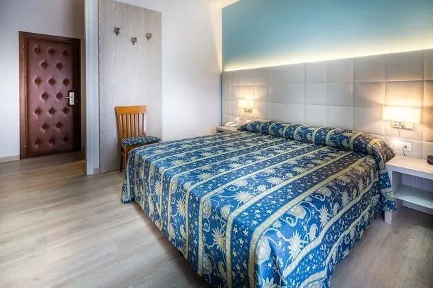 Classic Dört Kişilik Oda, Kısmi Deniz Manzaralı