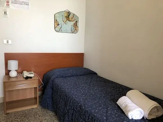 Tek Kişilik Oda