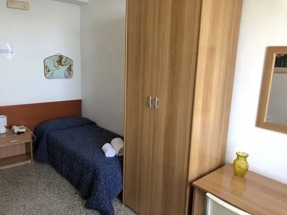 Tek Kişilik Oda