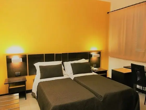 Economy Tek Büyük Yataklı Oda