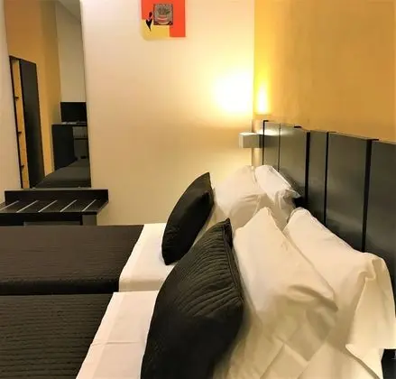 Economy Tek Büyük Yataklı Oda