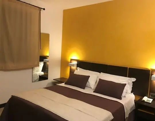 Economy Tek Büyük Yataklı Oda