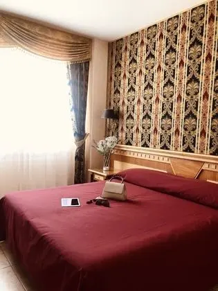 Superior Üç Kişilik Oda, Şehir Manzaralı