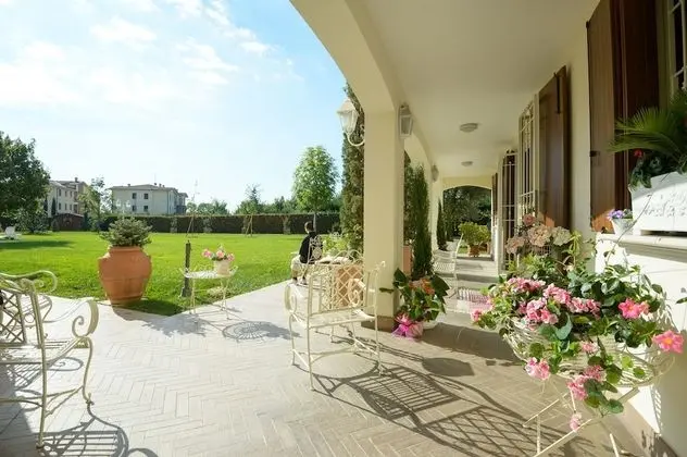 Superior Tek Büyük veya İki Ayrı Yataklı Oda