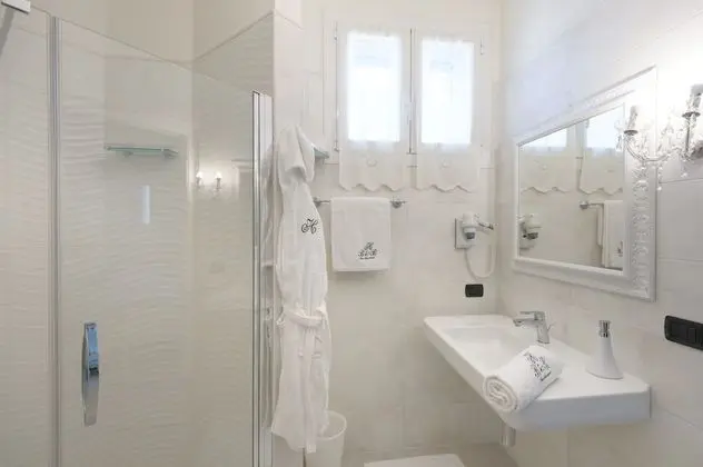 Superior Tek Kişilik Oda