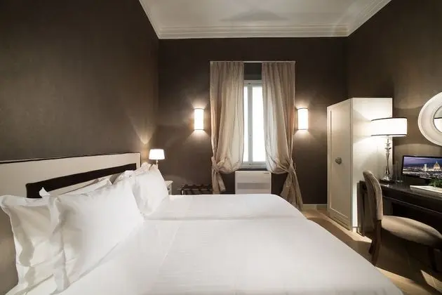 Deluxe Tek Büyük Yataklı Oda, Şehir Manzaralı