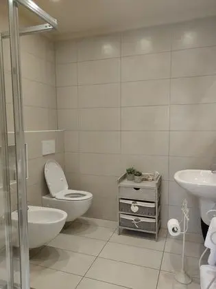 Apart Daire, Bahçe Manzaralı