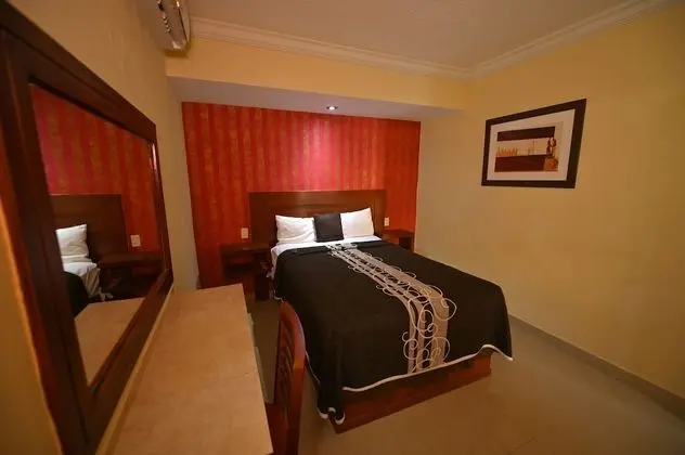 Deluxe Tek Büyük Yataklı Oda, 2 Yatak Odası