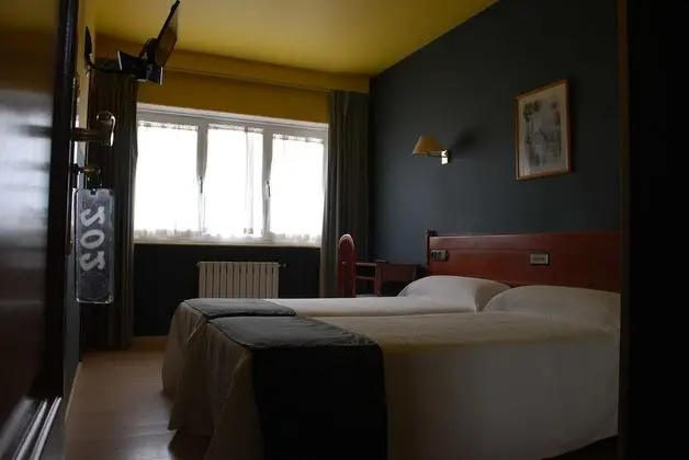 Tek Büyük veya İki Ayrı Yataklı Oda