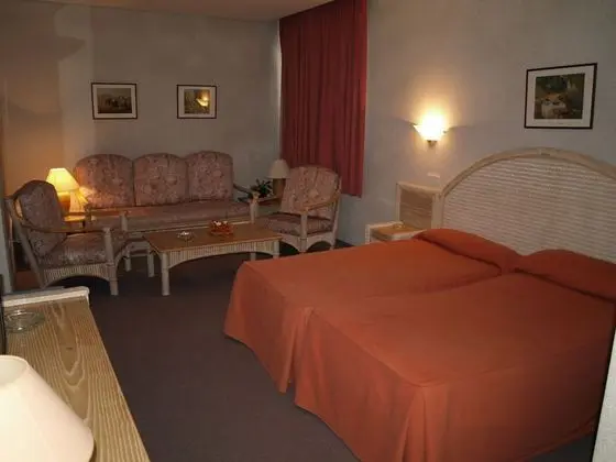 Tek Büyük veya İki Ayrı Yataklı Oda