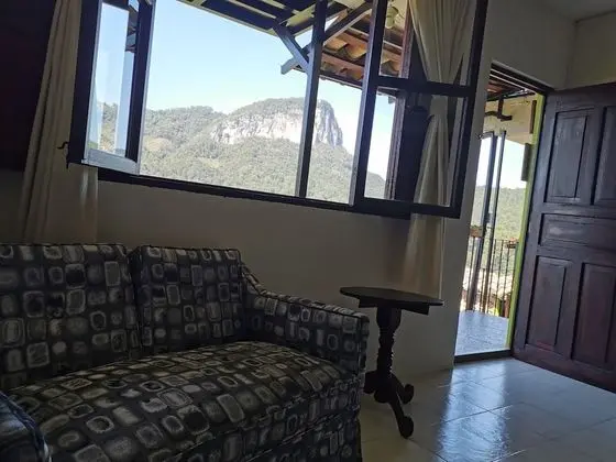 Junior Üç Kişilik Oda