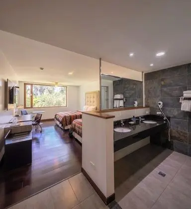 Superior Oda, 2 Çift Kişilik Yatak, Sigara İçilmez, Bahçe Manzaralı