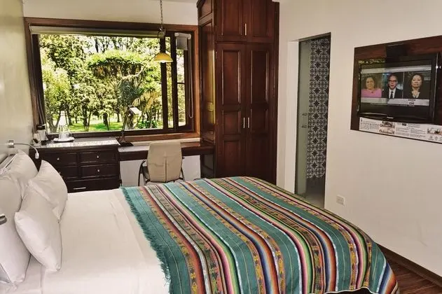 Traditional Oda, 1 Büyük (Queen) Boy Yatak, Sigara İçilmez, Bahçe Manzaralı