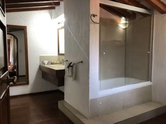 Standard Tek Büyük Yataklı Oda, 2 Çift Kişilik Yatak, Şehir Manzaralı