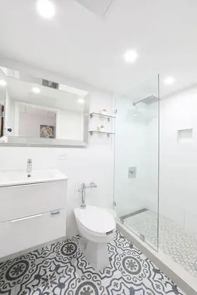 Deluxe Tek Büyük Yataklı Oda, 2 Büyük (Queen) Boy Yatak