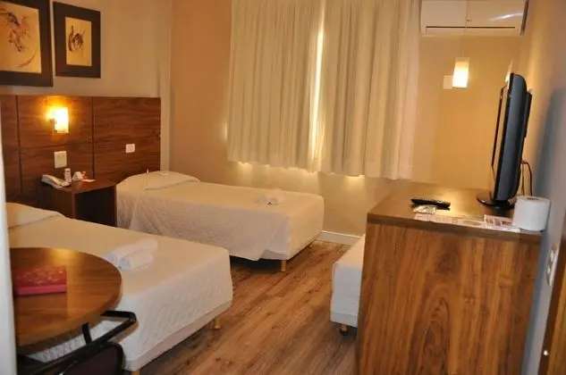 Executive Üç Kişilik Oda
