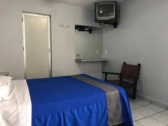 Tek Kişilik Oda, 1 Çift Kişilik Yatak