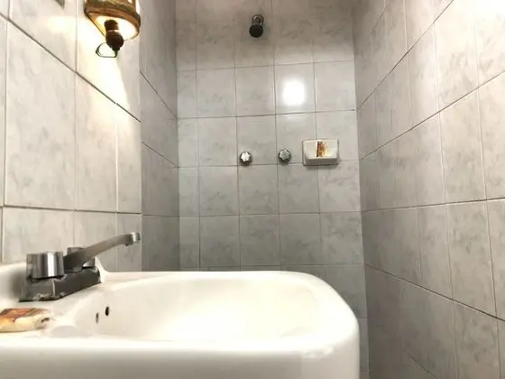 Tek Kişilik Oda, 1 Çift Kişilik Yatak