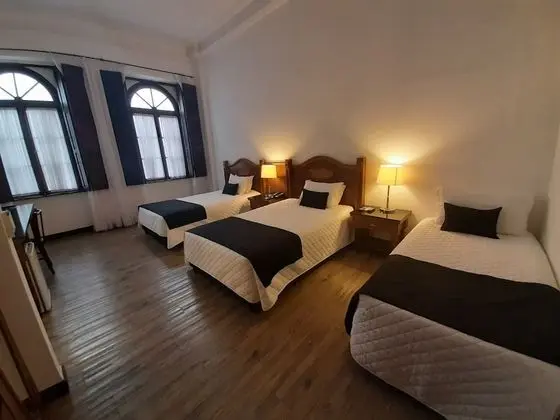 Deluxe Üç Kişilik Oda, 3 Tek Kişilik Yatak