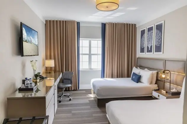 Deluxe Tek Büyük Yataklı Oda, 2 Çift Kişilik Yatak